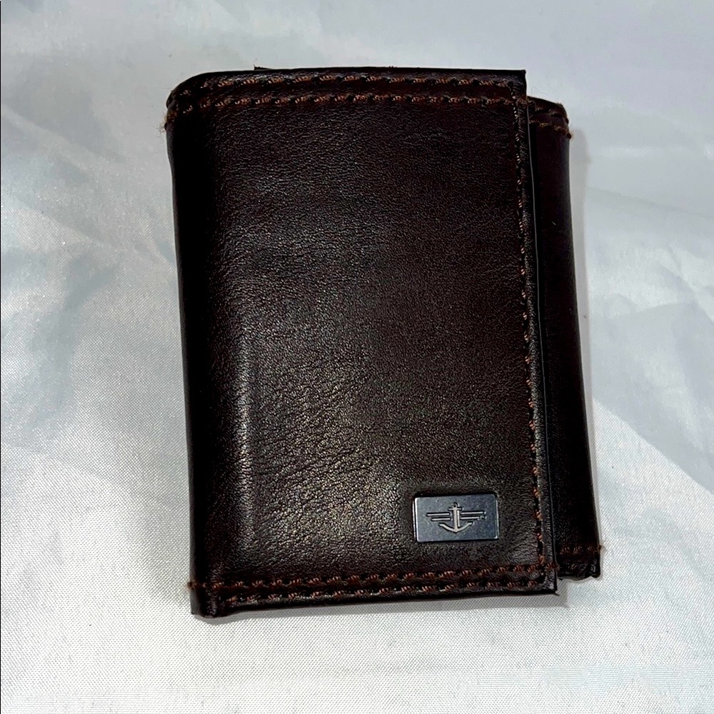 Dockers Dark Brown Leather Wallet